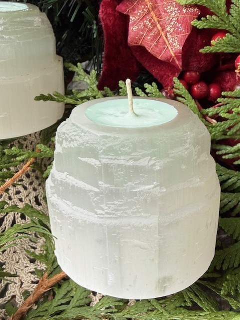 Balsam Selenite Candle Gypsum Crystal Selenite Candle Holder Tower , Raw