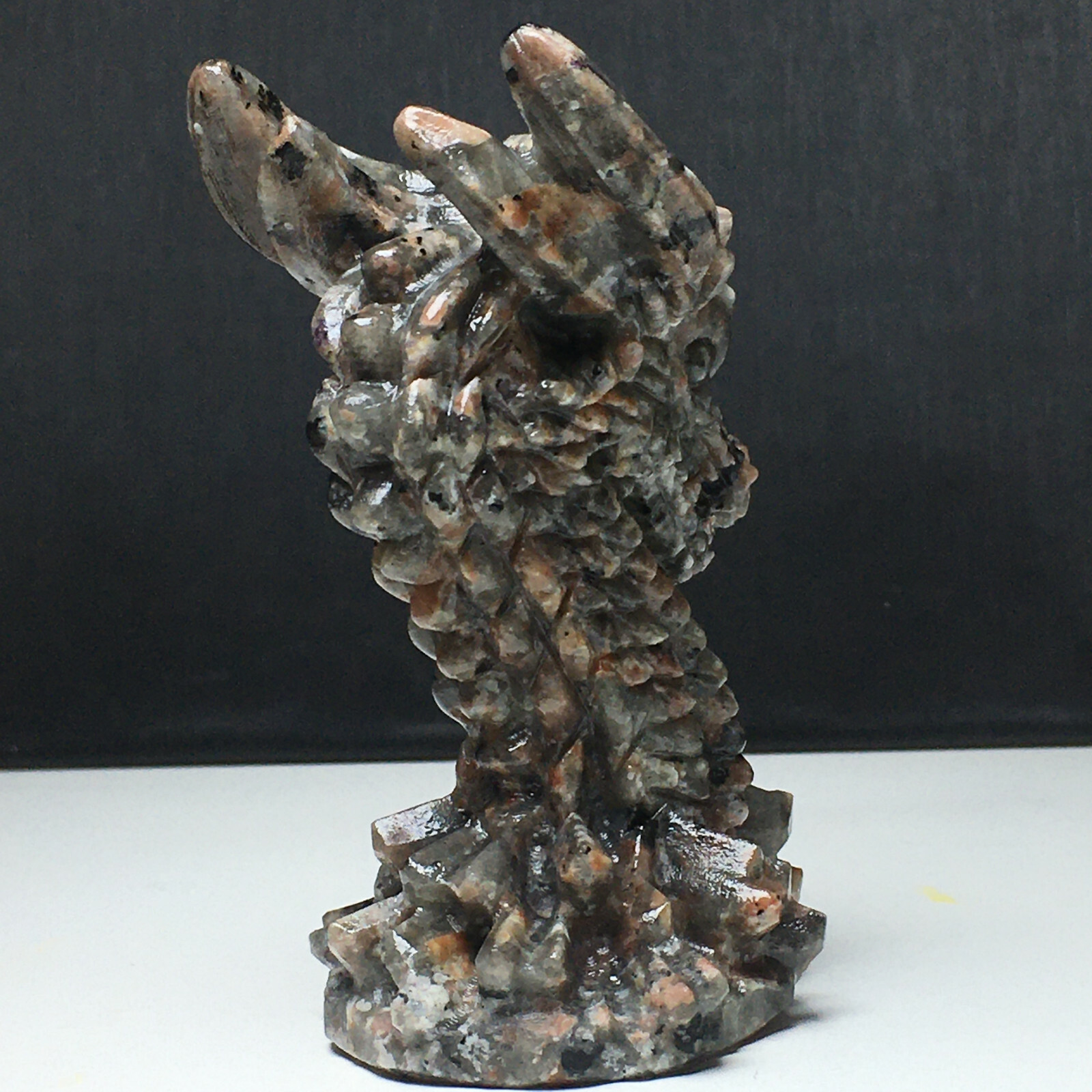 1PC Natural Crystal Specimen. Flame’s Stone. Hand-carved. Exquisite Dragon Head