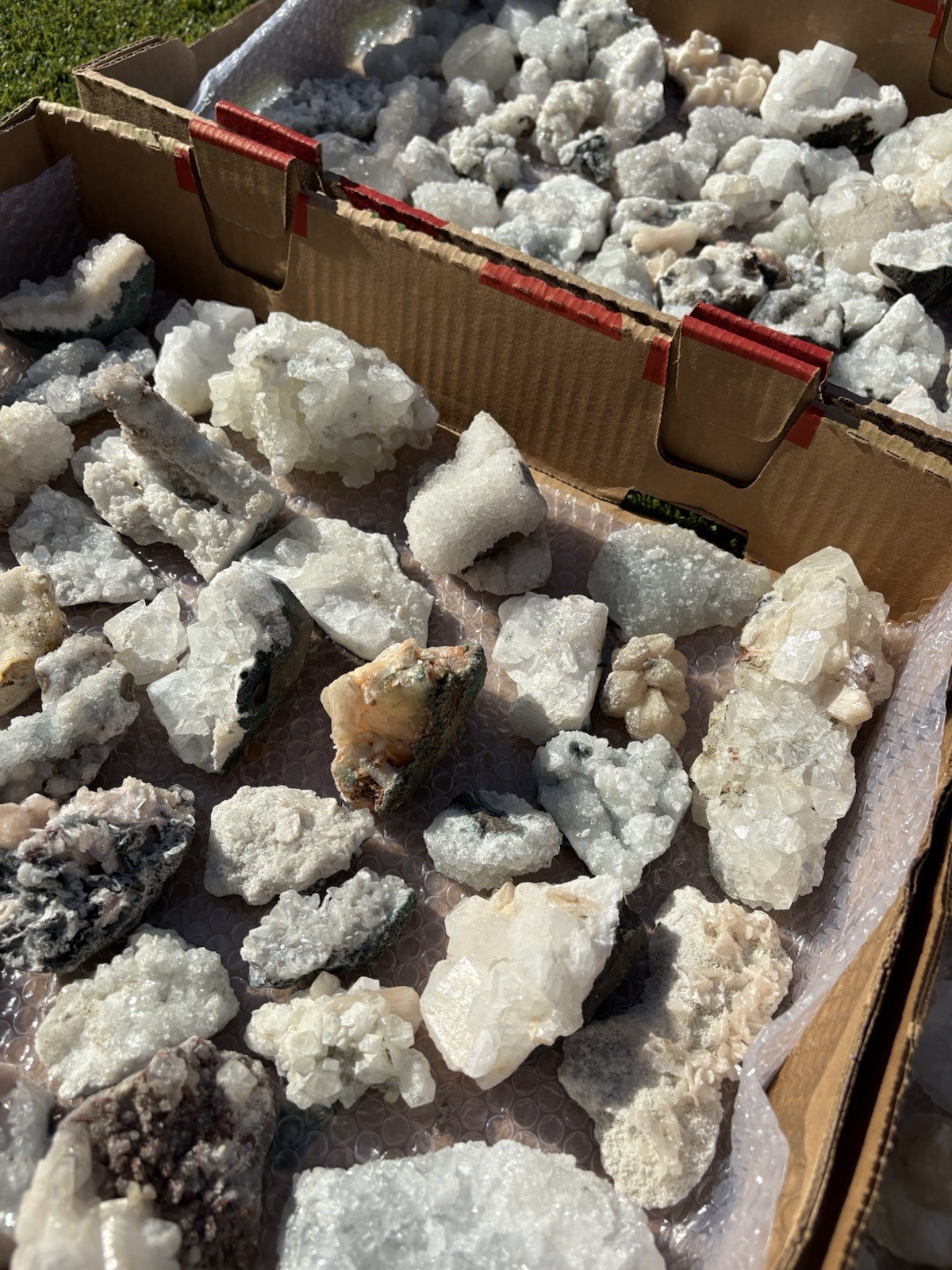 Wholesale Lot: Natural Apophyllite Stilbite-5Lb/10Lb – US Seller Free Shipping