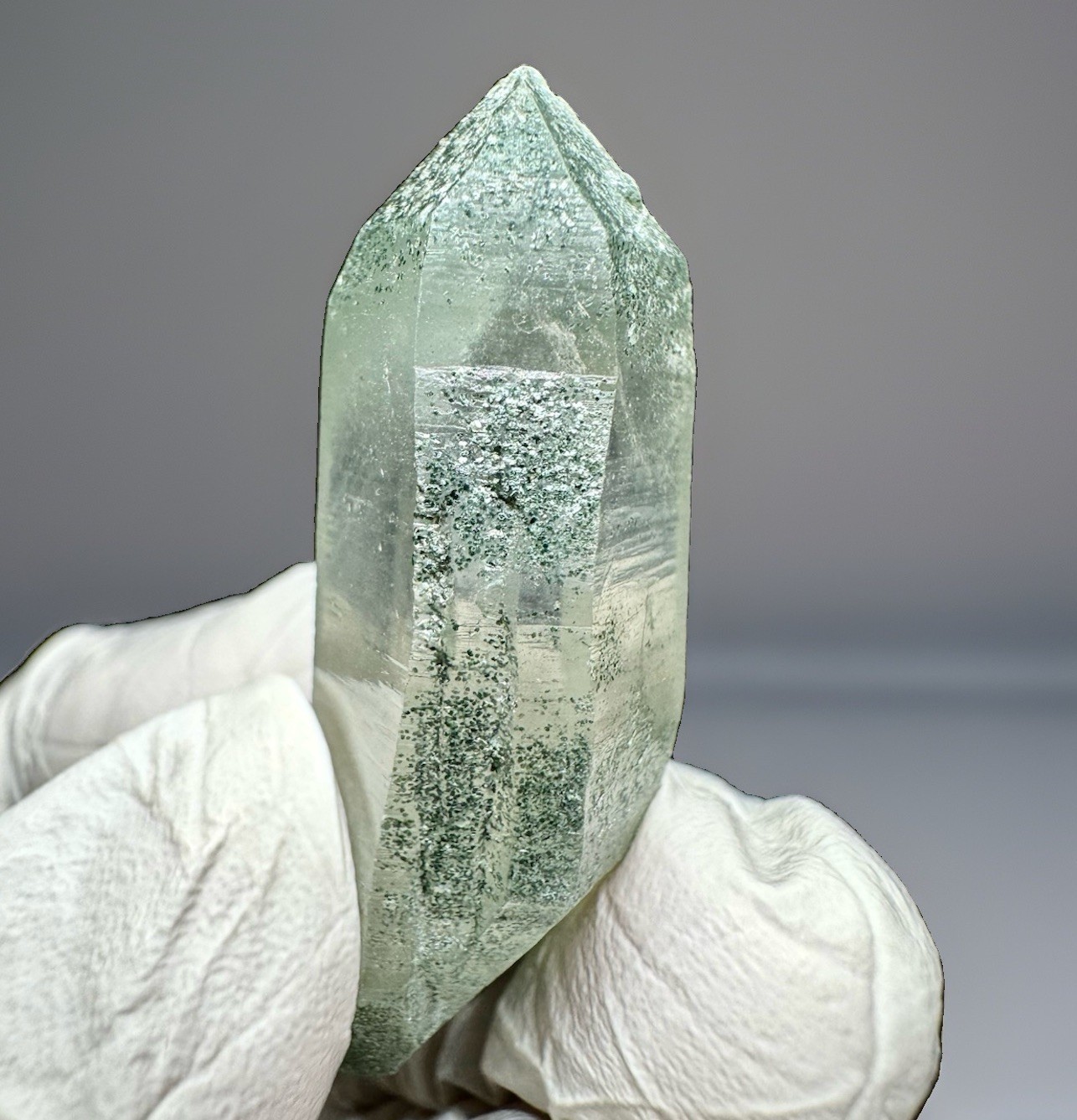 “Green Forest Canyon”Hashupi Himalaya Floater Silver-sand Phantom Quartz Crystal