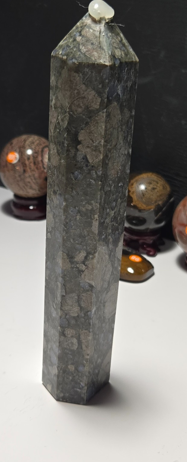 RARE HARD TO FIND XL Que Sera/Galaxy Rhyolite/ Llanite Tower ~9in tall!! O91