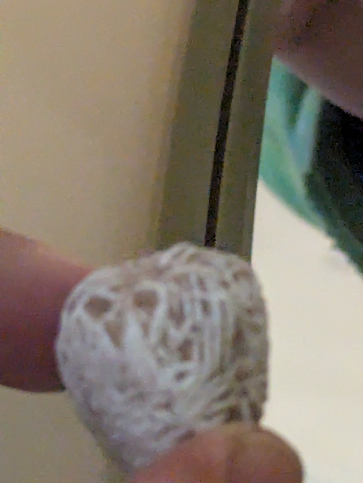 white Desert Rose Gypsum
