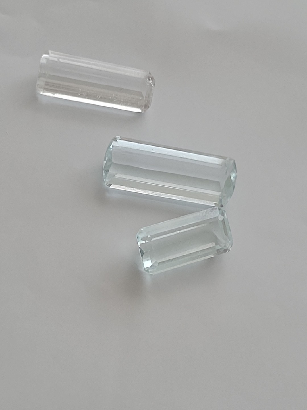 Beautiful Natural Color Aquamarine Mix Cut From Skardu Pakistan (Single Peice)