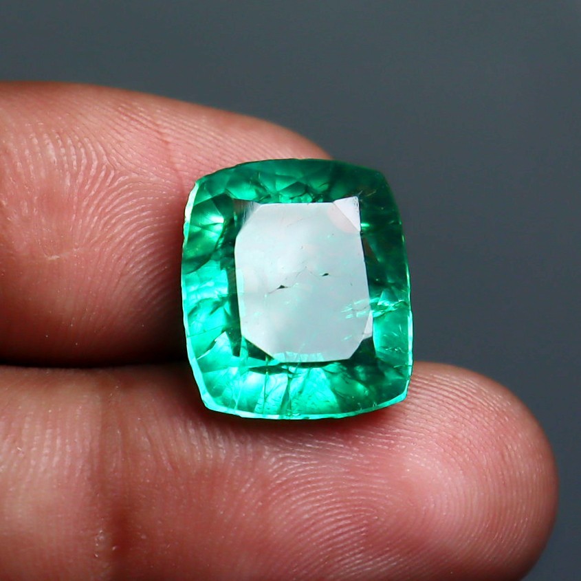 Natural Green Emerald 9.90 Ct Cushion Cut Certified Colombian Loose Gemstone