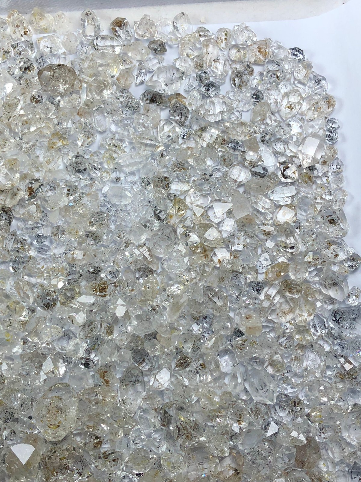 Excellent DIAMOND QUARTZ Crystals lot- Pakimers – 430 grams – from Pakistan