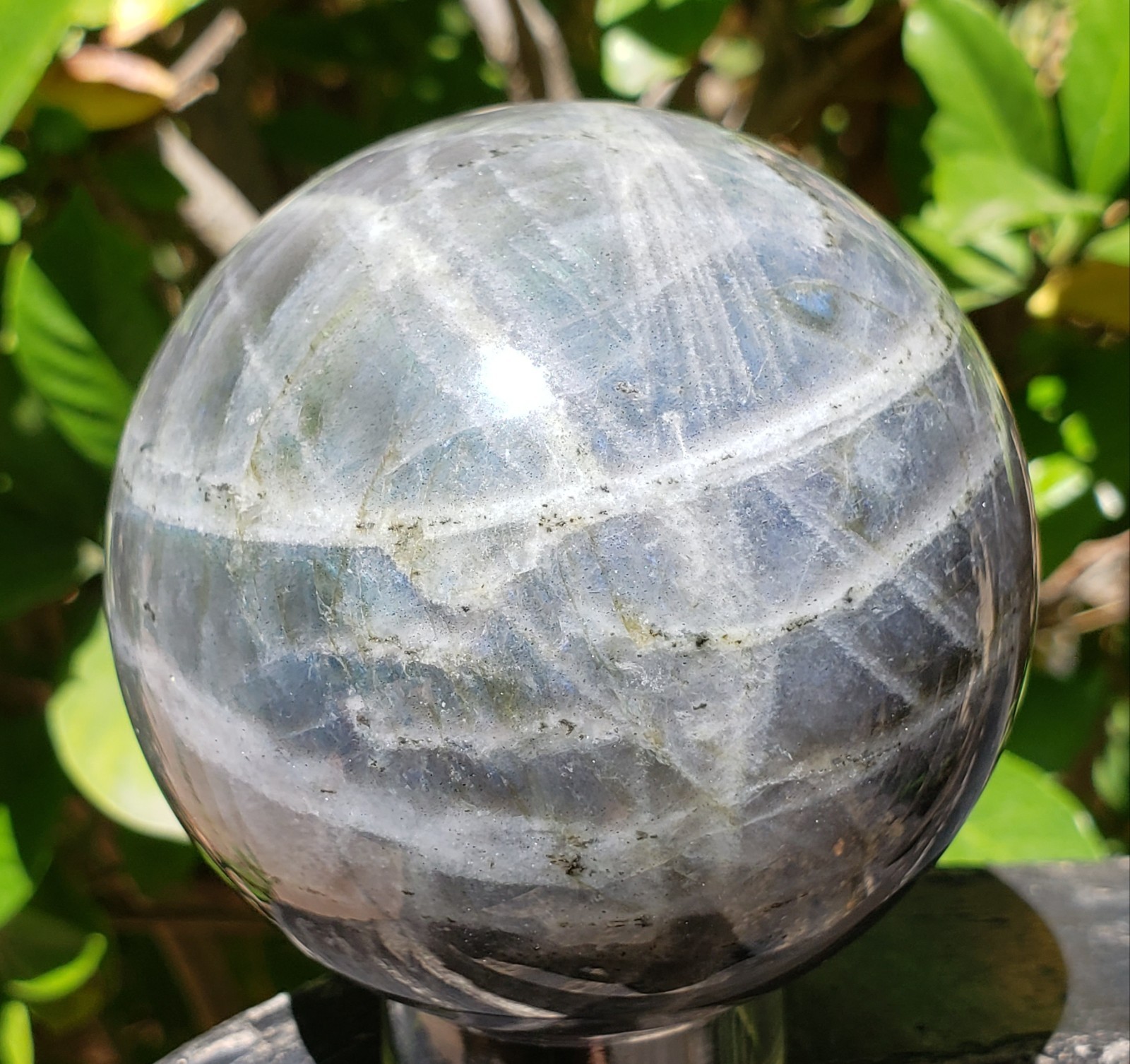 2.6″ Labradorite Mineral Crystal Iridescence Sphere Ball Orb Flash, 426g