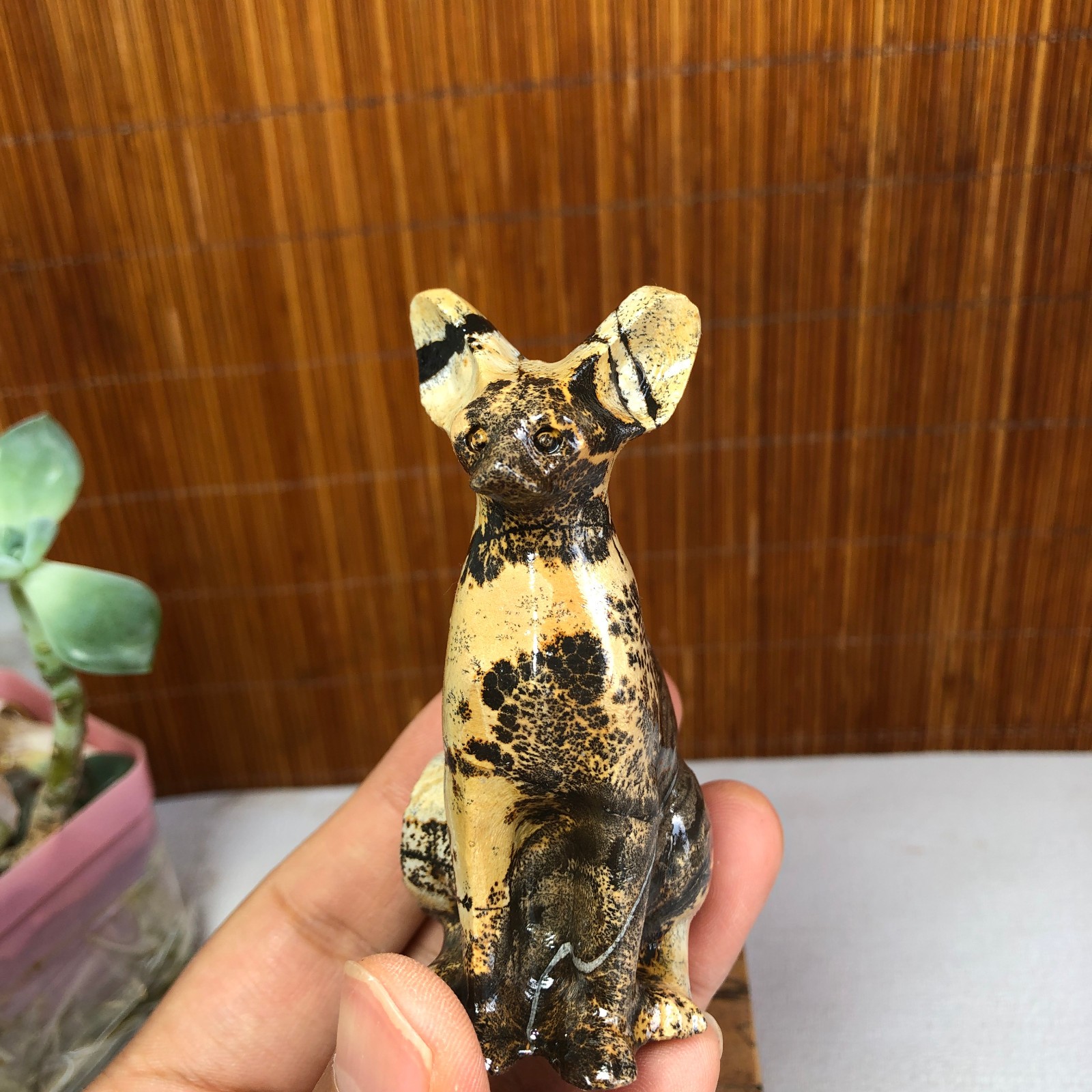 Rare Natural Traditional Chinese Painting Hand Carving Animal Model 109g g8392