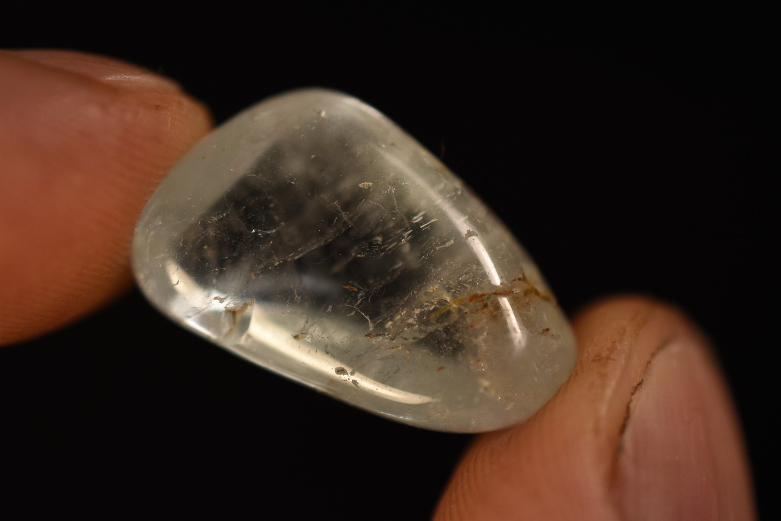 *BLUE TOPAZ* Tumbled Stone 2.4cm 7.8g Natural Clear Specimen