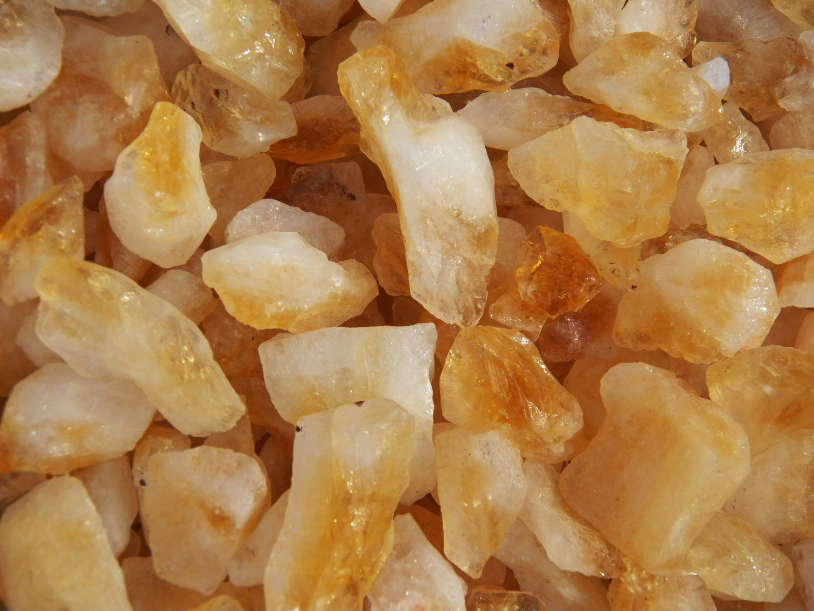 500 Carat Lots of Citrine Points Rough – Plus a FREE Faceted Gemstone