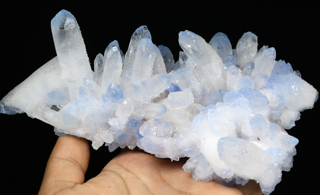 1.72lb Rare Beatiful Blue Tibetan Ghost phantom Quartz Crystal Cluster Specimen