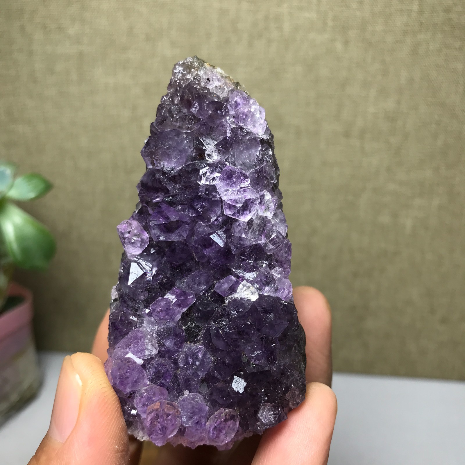 62mm NATURAL amethyst point purple Crystal Cluster Mineral Specimen 111g A1774