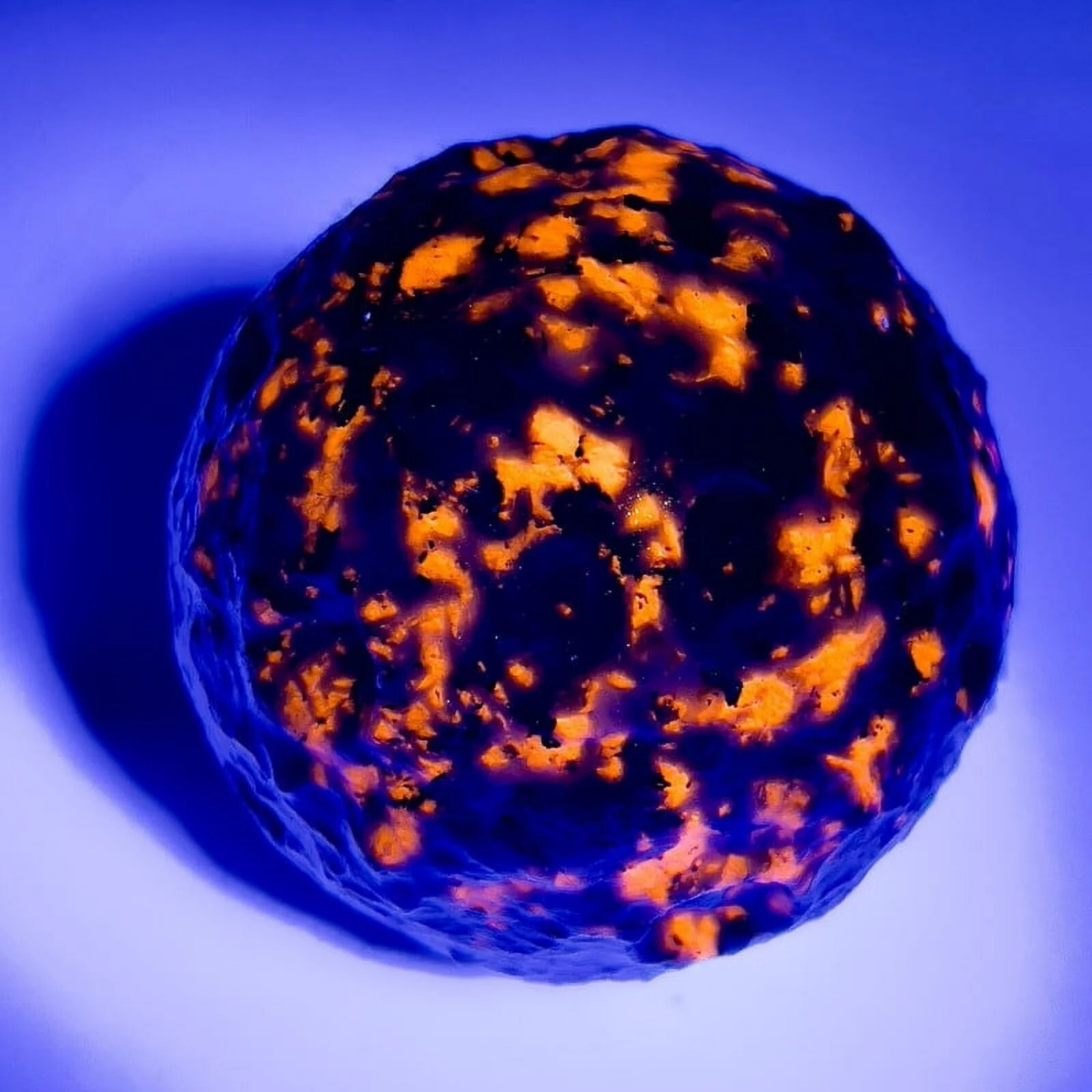 Natural Yooperlite Moon Sphere UV Reactive Sodalite Gemstone Ball Home Decor