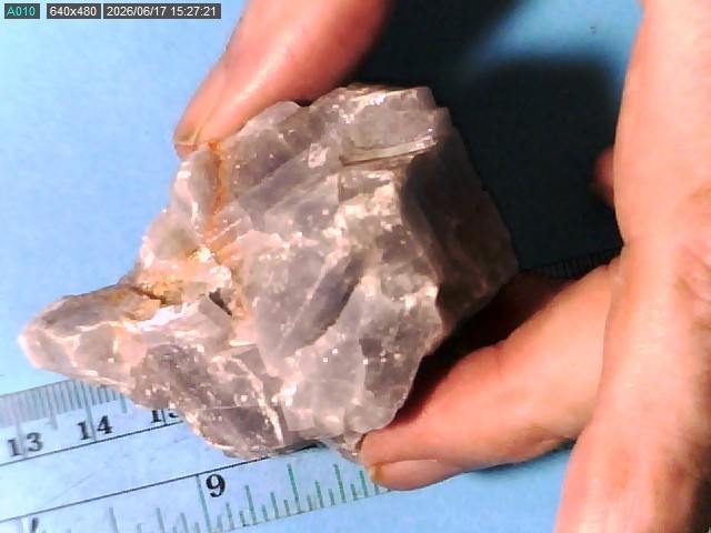 CALCITE SPECIMENS MIXED COLOR & SIZES LOT FROM UNKNOWN LOT #D124