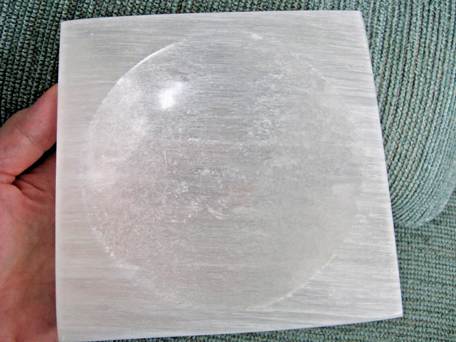 NEW XL NATURAL SATIN SPAR SELENITE HEALING CRYSTAL BOWL–2lb. 4 5/8oz. (1,021g)