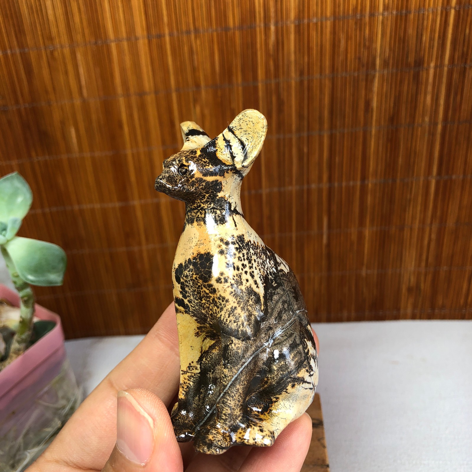 Rare Natural Traditional Chinese Painting Hand Carving Animal Model 109g g8392