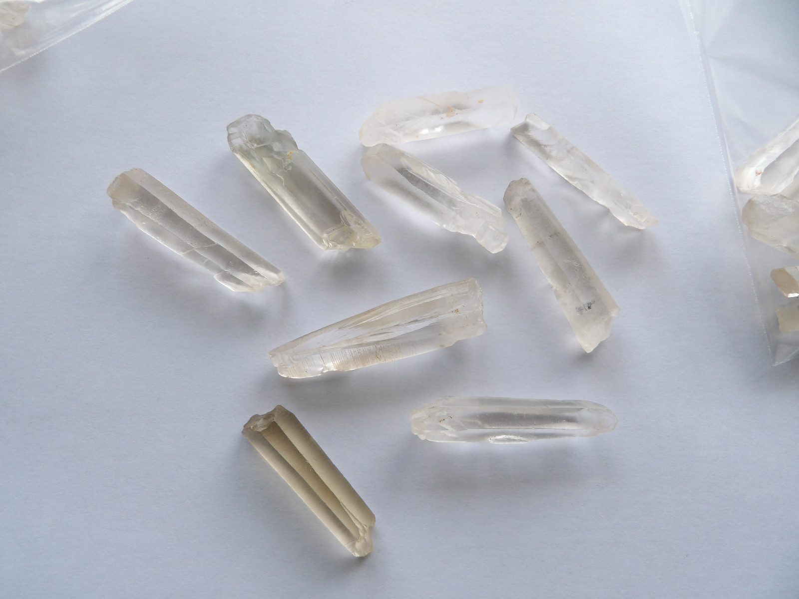 Himalayan Quartz Crystal Shards 50g pack 10-20 Unpolished Points and Chips