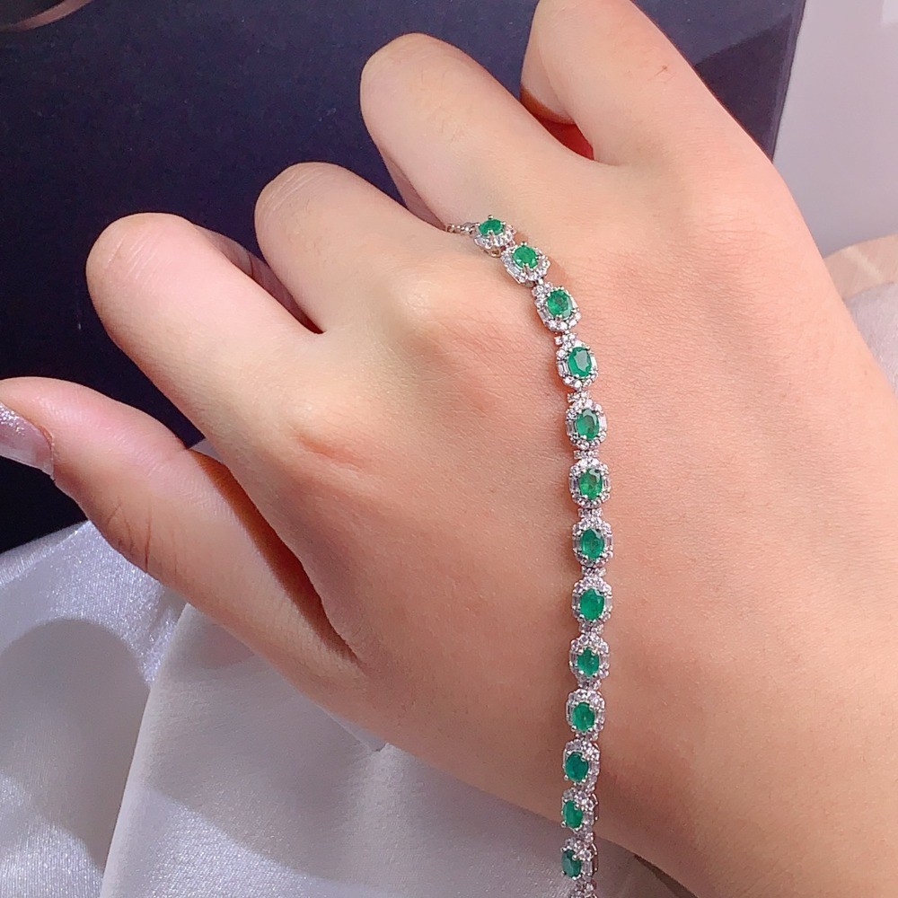 Natural oval emerald bracelet Gemstone jewelry S925 Silver Plated 18K Gold Gift