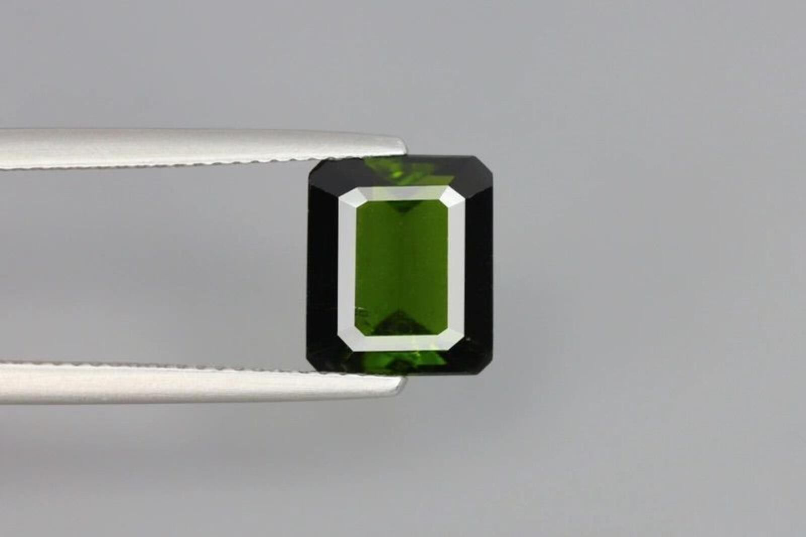 3.265 CTS JUNGLE GREEN TOURMALINE 100% NATURAL UNHEATED MOZAMBIQUE MINE