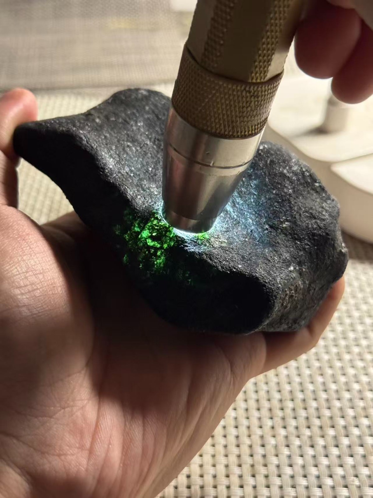 Myanmar Jadeite Rough Raw Natural Jade Stone Carving Material Momo 457g 翡翠原石雕刻材料
