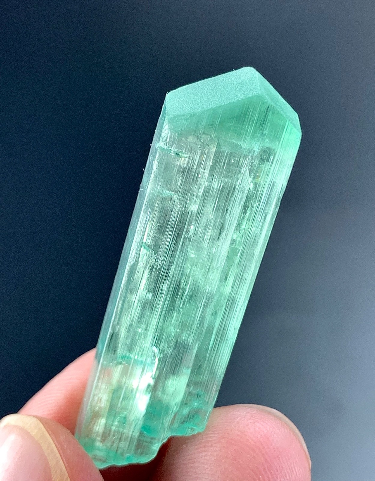 Hiddenite Kunzite Crystal From Afghanistan 48 Carat