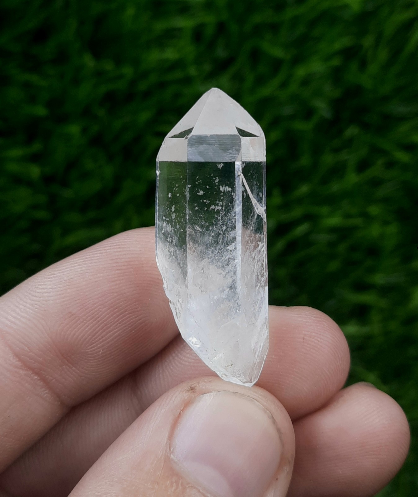 Natural Double Terminated Quartz crystal from Balochistan Pakistan.