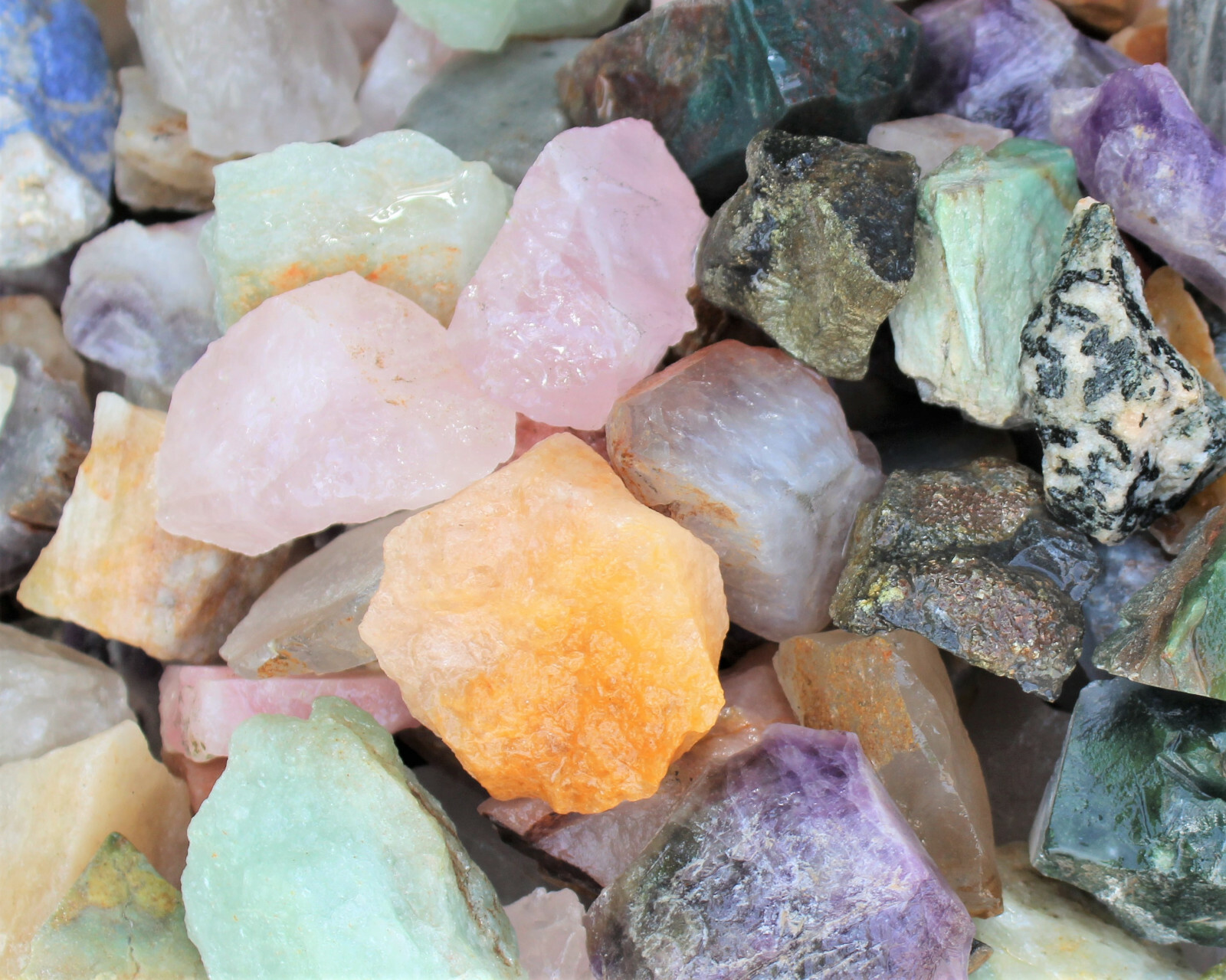 1000 Carat Bulk Mix Assorted Rough INDIA Mix Stones (Raw Natural Rocks)