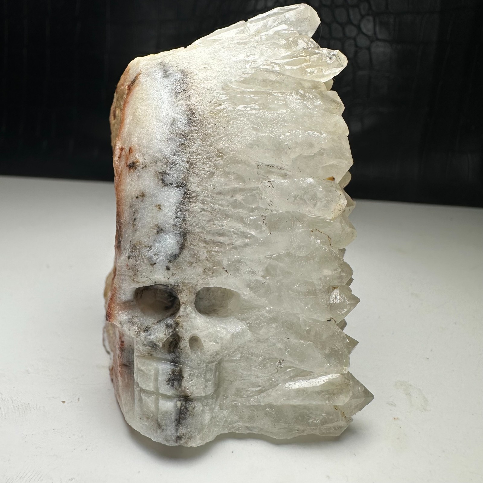 Natural Crystal Cluster Quartz Specimen Stone,Hand-Carved SKULL. Statue.BN