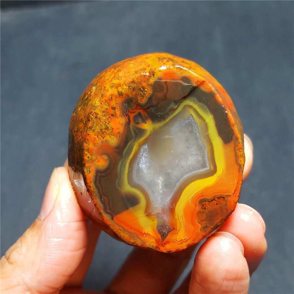 RARE 121.2g Natural rough Warring States Red Agate Healing 43A41+