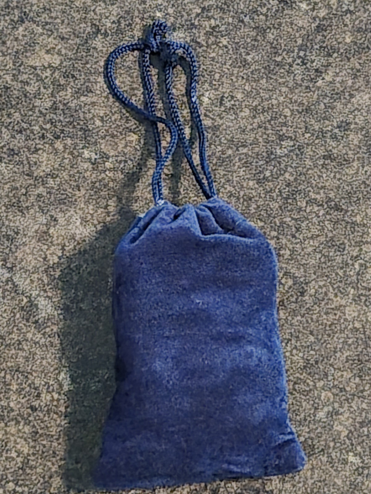 Crystal Caves Pennsylvania Magnetite Crystal In Blue Velvet Bag 9 Stones Total