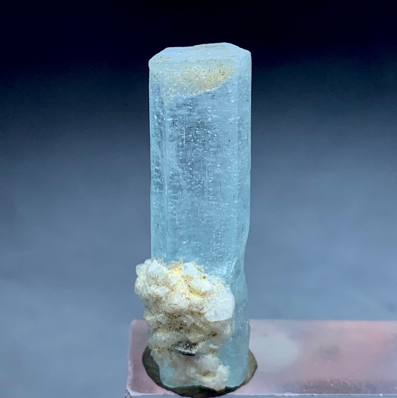 33 Carat Beautiful Sky Blue Natural Aquamarine Crystal Specimen From Pakistan