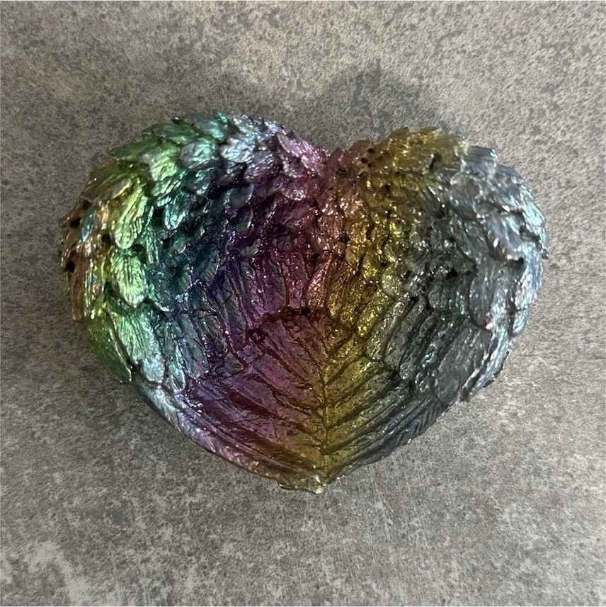Bismuth Heart-Shaped Rainbow Angel Wings Crystal Mineral Specimen 14.4g