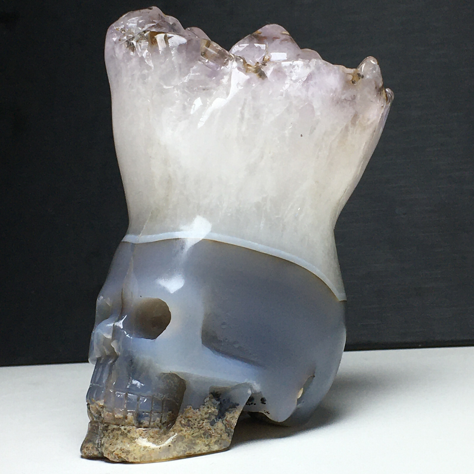 449g Natural Crystal Specimen. Agate Crystal. Hand-carved.The Exquisite Skull.CN