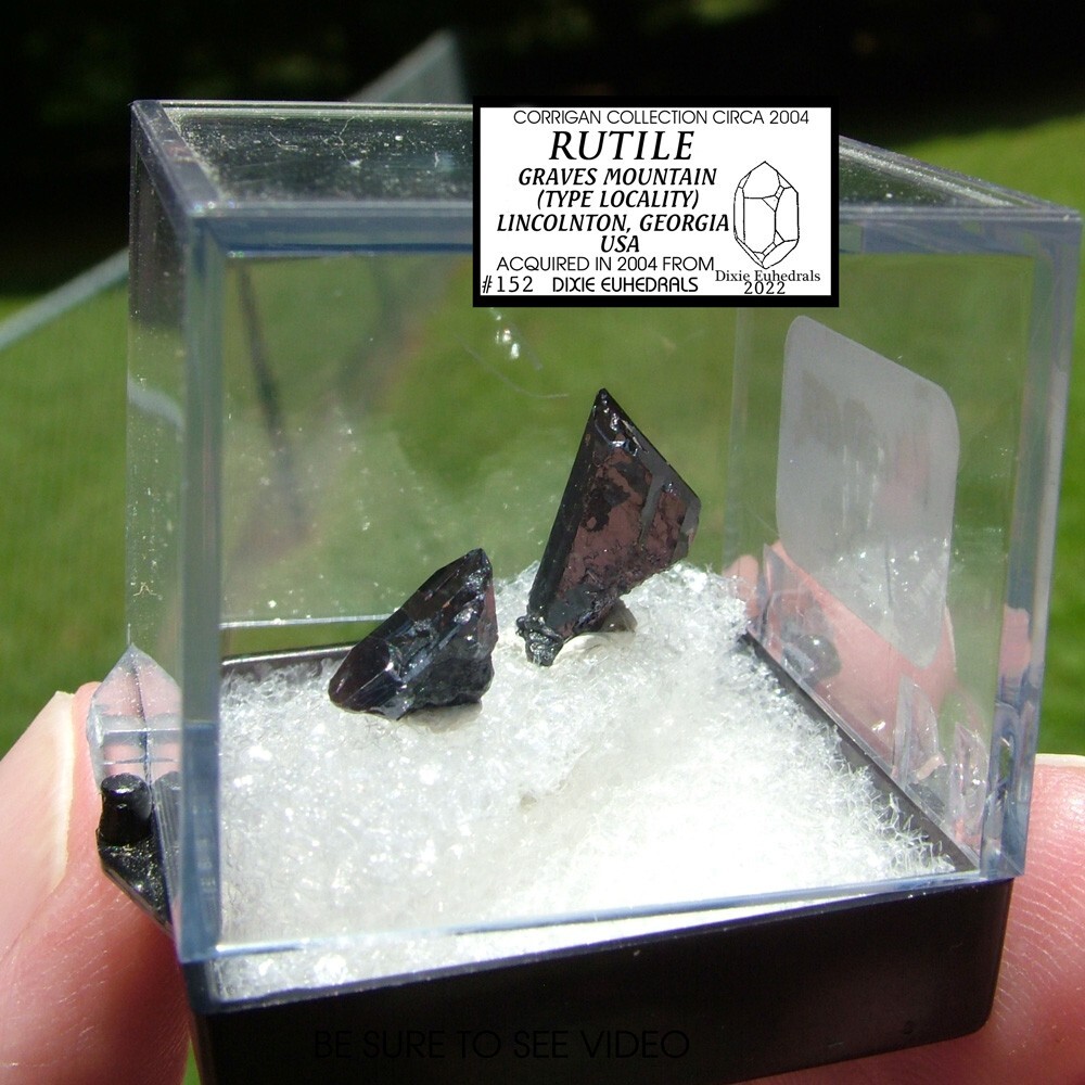 2 TINY mirror-faced graves mountain RUTILE CRYSTAL perky box mtn Georgia #152