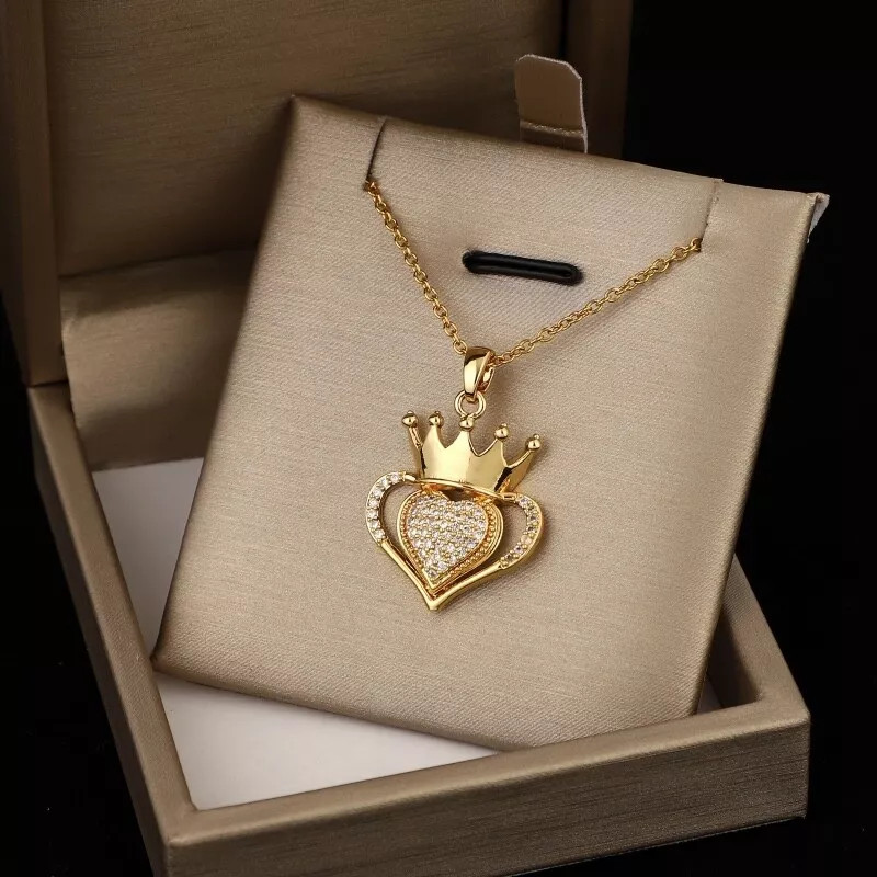 Women’s Fashion Jewelry Cubic Zircon Gold Heart Crown Pendant Necklace 1PC