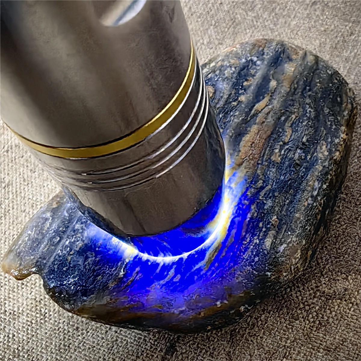 100G Natural Blue Sapphire/Corundum Rough Specimen 70