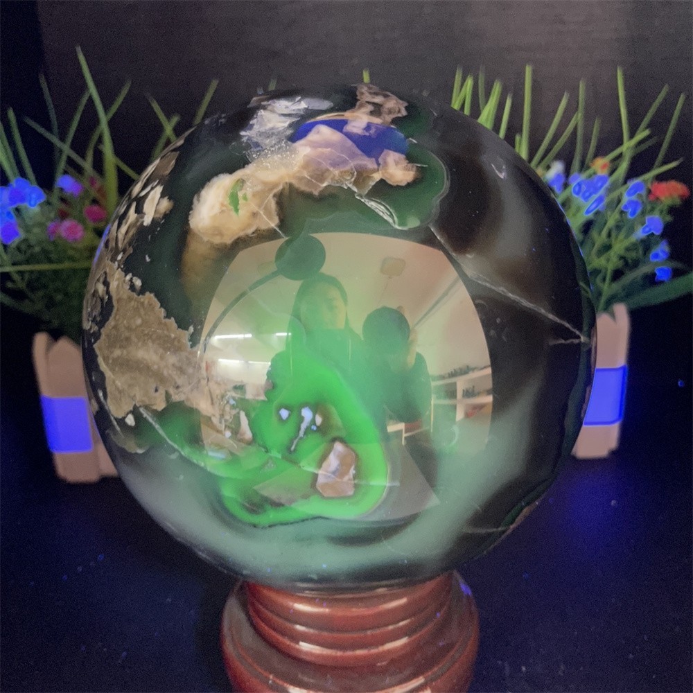 7.2LB 5.3″ Natural Fluorescent Agate Ball Sphere Crystal UV Reiki Decor