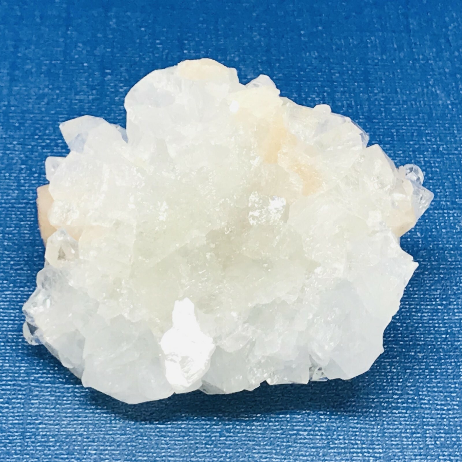 White Clear Apophyllite & Stilbite Crystal Cluster 121g/4.268oz 7.8cm/3.1inches
