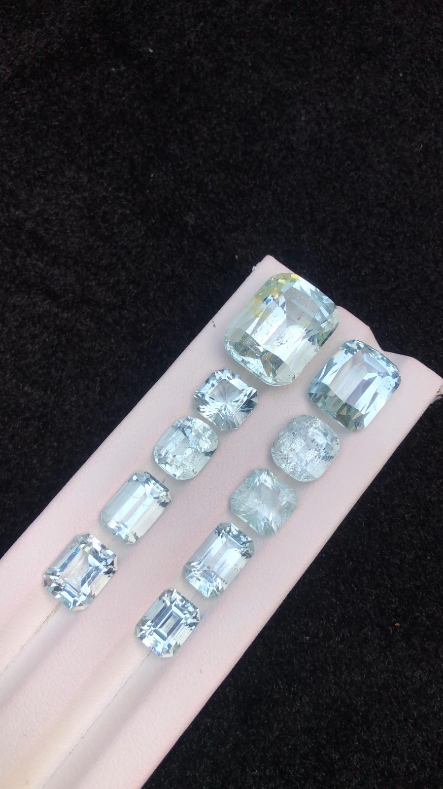 Faceted Aquamarine good quality Gemstone 40ct origin Pakistan Blue color Mix Cut