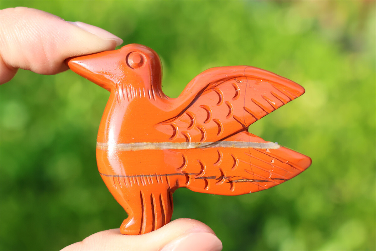 2.3” Natural red jasper Hummingbird Hand Carved Reiki Crystal Skull gift 1pc