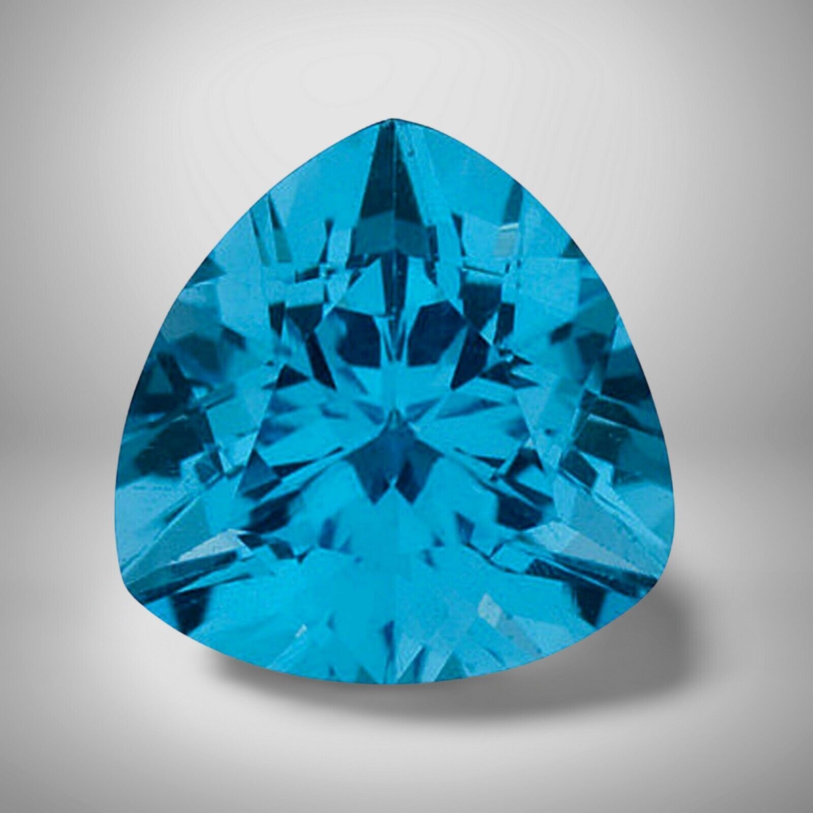 Blue Topaz Trillion Cut Gemstone 0.30 Cts – 5 mm AAA+ Precious Jewelry Gem