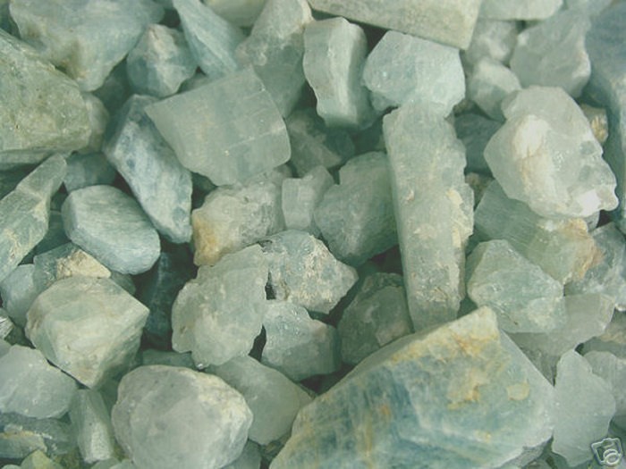 Aquamarine crystal Afghanistan bigger pieces 1/2-2 inch 1/4 pound 3-20 pieces