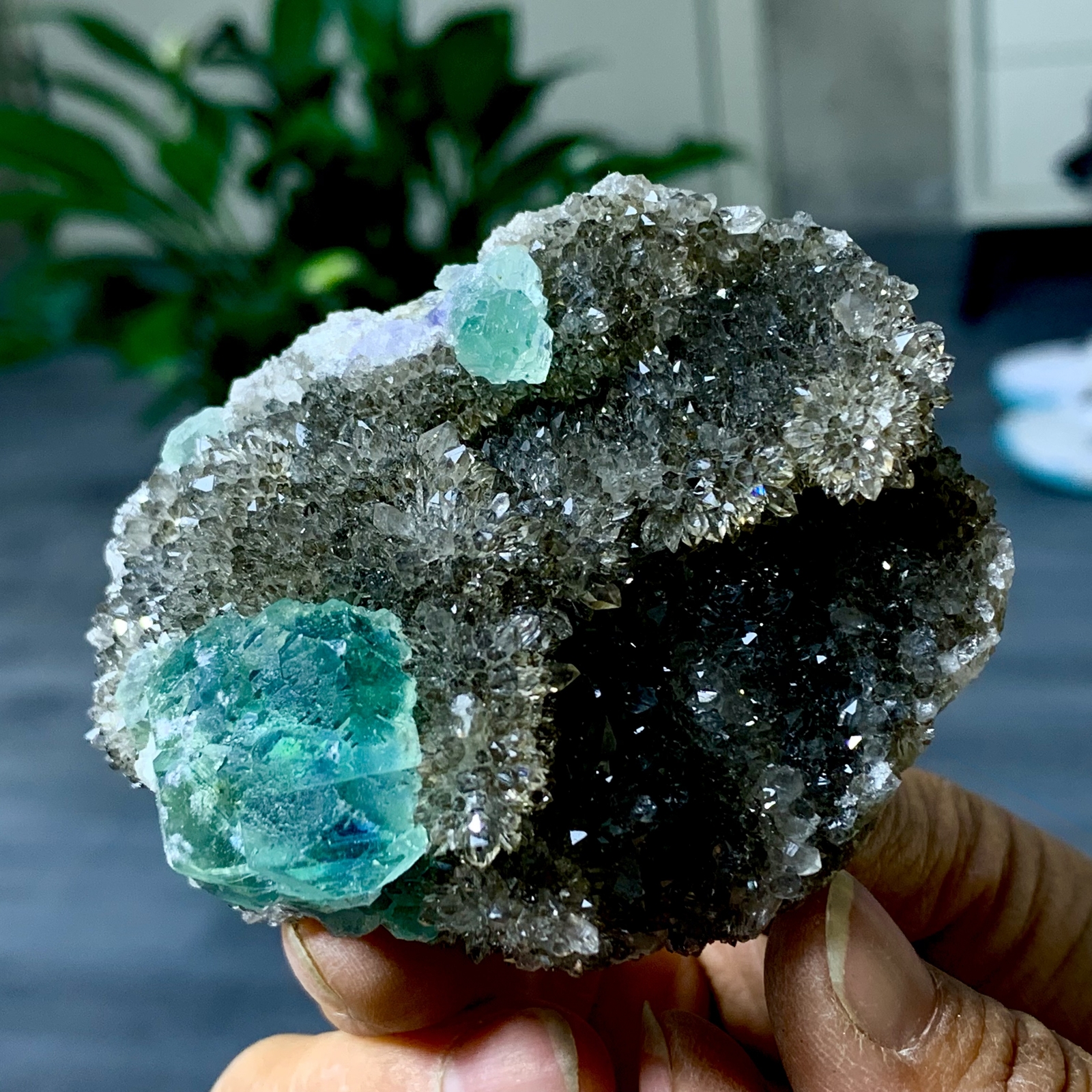 163G Rare Transparent blue-green Cube Fluorite Mineral Crystal Specimen/China