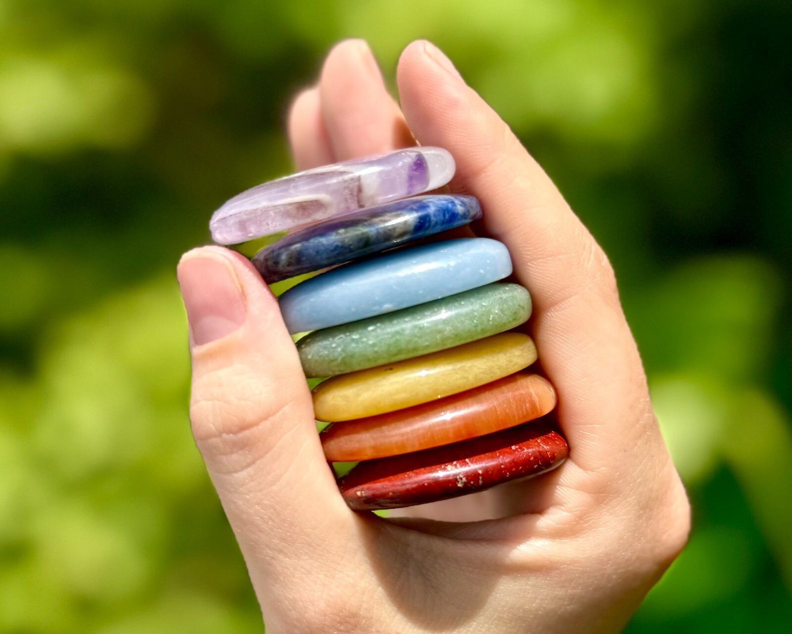 7 CHAKRA Palm Stone Set with Pouch (7 Chakra Crystal Set, Beginner Crystals)