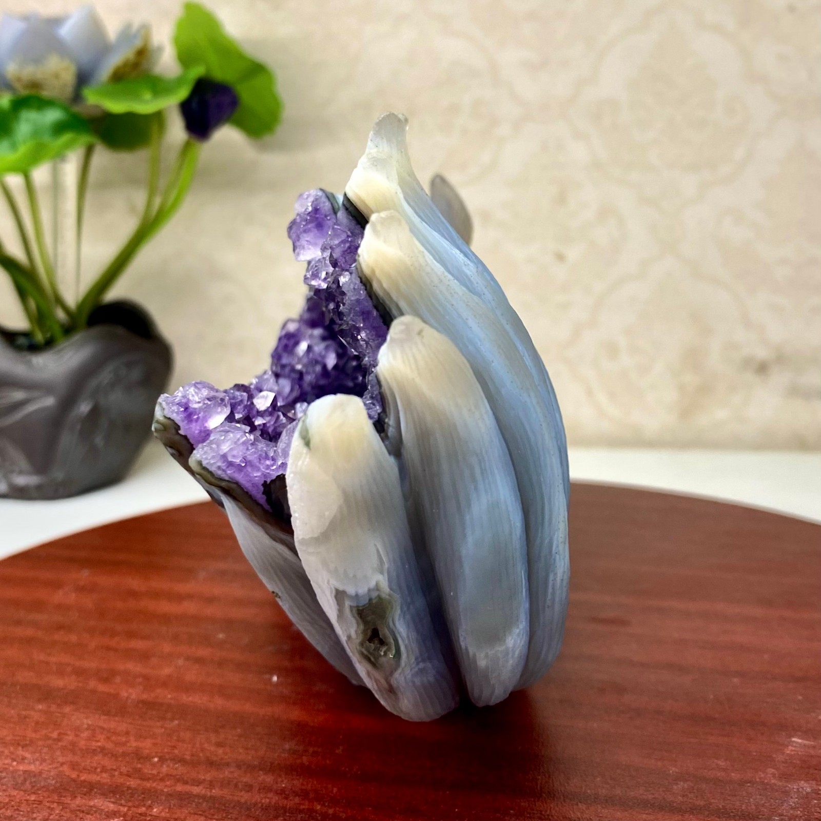 2.73LB Natural Agate Geode Hand Carved Nine-tailed Fox Quartz Crystal Decor
