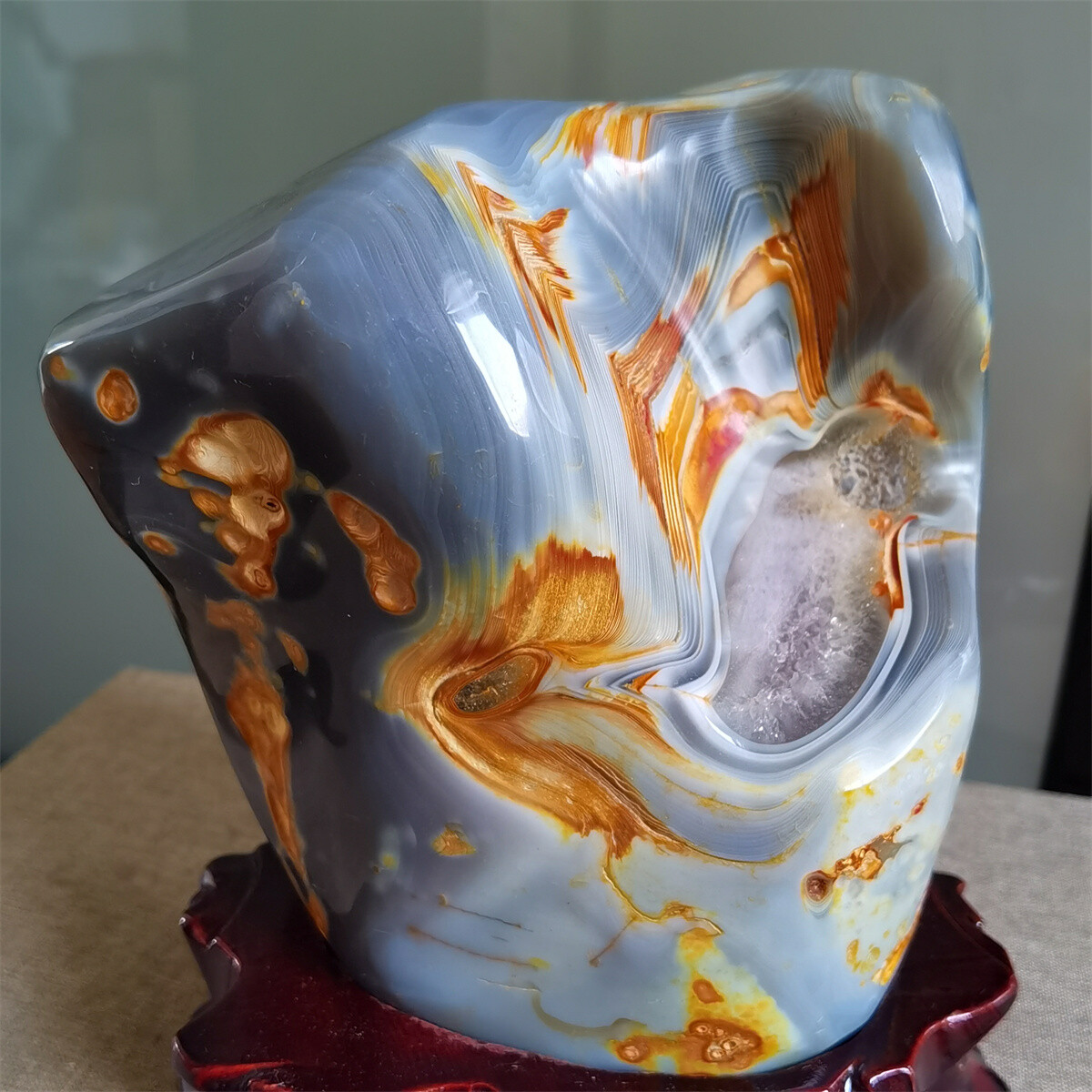 2.15Kg Beautiful Colourful agate Geode polishing furnishing article A710