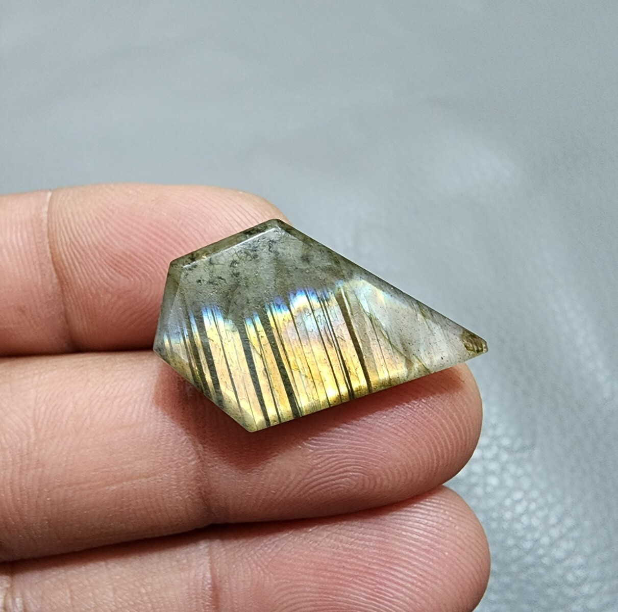 22 Crt Outstanding Labradorite Cabochon Coffin Shape Loose Gemstone For Jewelry