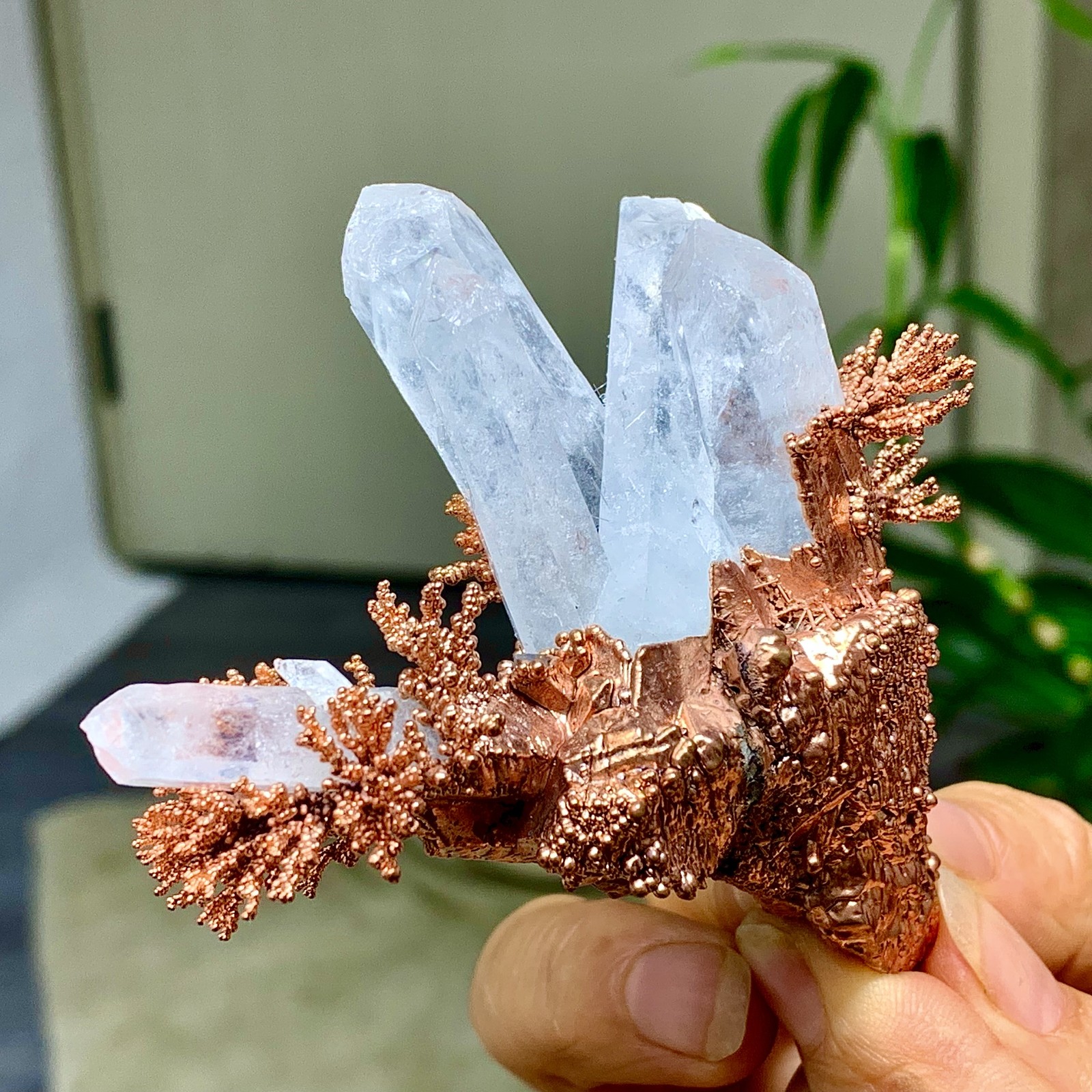 102G Rare!! iridescent Native Copper with white quartz crystal mineral-symbiosis