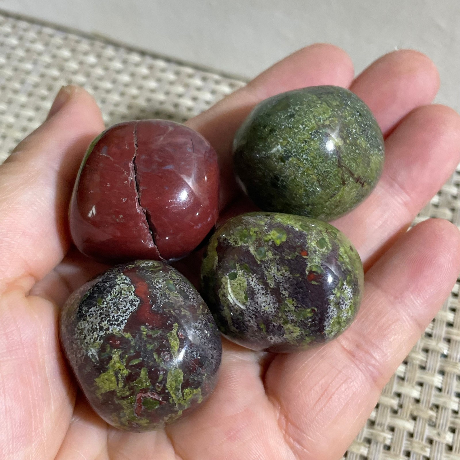 122g Raw Natural dragon blood stone Jasper Rough polished Crystal gemstone
