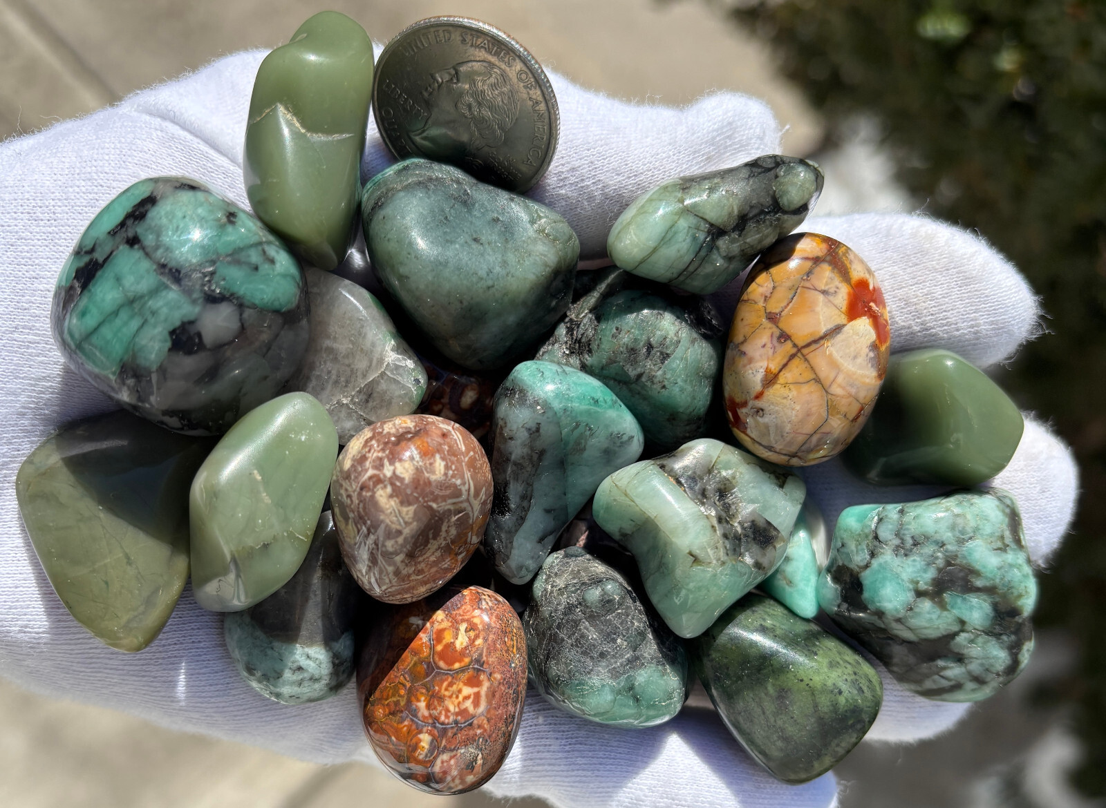 USA SALE 335g LOT EMERALD/GREEN CHERT/BIRD’S EYE RHYOLITE TUMBLES TUMBLED