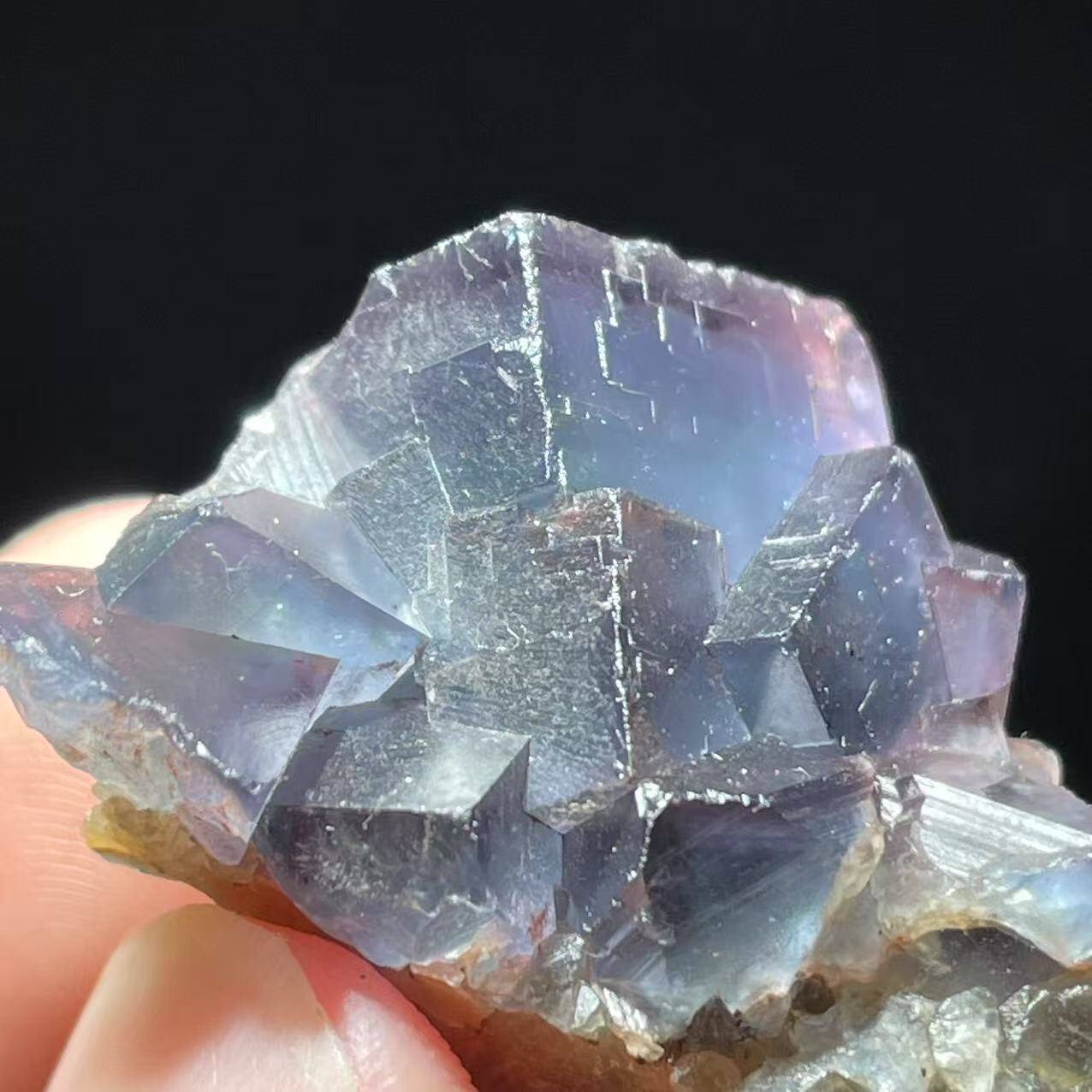 100% natural blue fluorite, Smoke crystal ,UV blue mineral specimen from Beijing